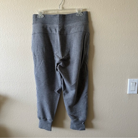 Lululemon Sweats - Picture 2 of 4